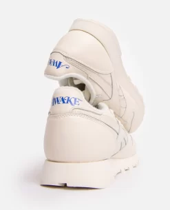 Reebok X Awake NY CL Leather (Sandtrap/Chalk/Sandtrap) 15 Reebok X Awake NY CL Leather (Sandtrap/Chalk/Sandtrap) -Outfit Verkoop 8 da2b5705 b24c 4891 9e42 91b7aa7d8193 scaled
