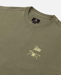 Patta X Converse 4 Leaf Clover T-Shirt (Burnt Olive) -Outfit Verkoop CONVERSESHIRTGREEN 002 scaled