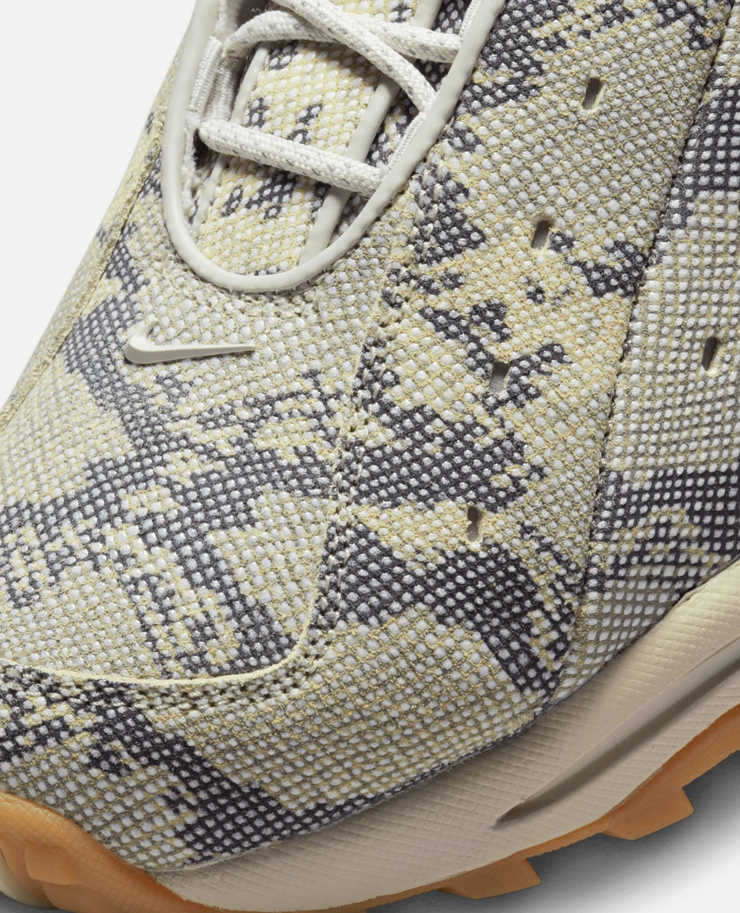 Nike X NOCTA Hot Step Air Terra (Light Bone/Light Bone-Cobblestone) 4 Nike X NOCTA Hot Step Air Terra (Light Bone/Light Bone-Cobblestone) - Afbeelding 4