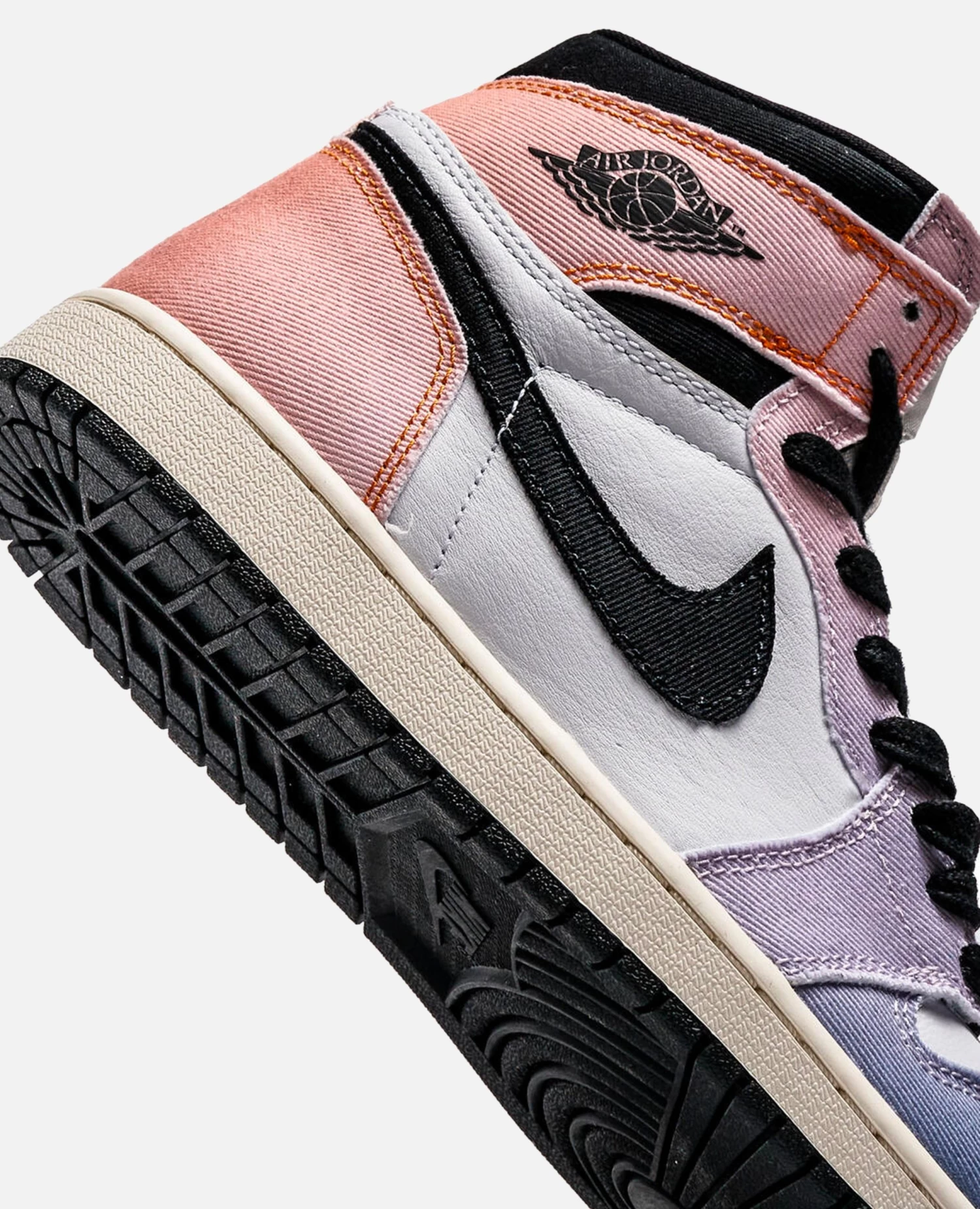 Air Jordan 1 Retro High OG Craft (Vivid Orange/Black-Iced Lilac-True Blue) 4 Air Jordan 1 Retro High OG Craft (Vivid Orange/Black-Iced Lilac-True Blue) - Afbeelding 4