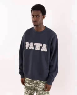Patta Homesick Boxy Crewneck Sweater (Blue Nights) -Outfit Verkoop L3A1866 scaled