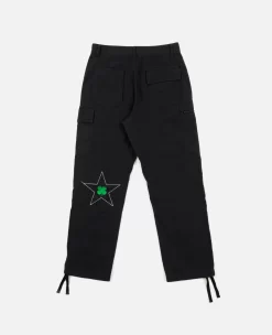 Patta X Converse 4 Leaf Clover Cargo Pants (Black) -Outfit Verkoop PATTAXCONVERSE4LEAFCLOVERCARGOPANTS 002 scaled