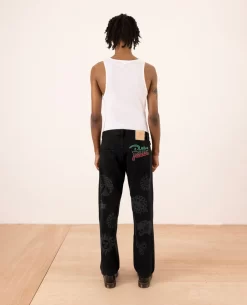 Patta Hope Love Peace Denim Pants (Black) -Outfit Verkoop POC SS23 HPL DP 002PATTAHOPELOVEPEACEDENIMPANTSBLACK FITSHOT 2 scaled