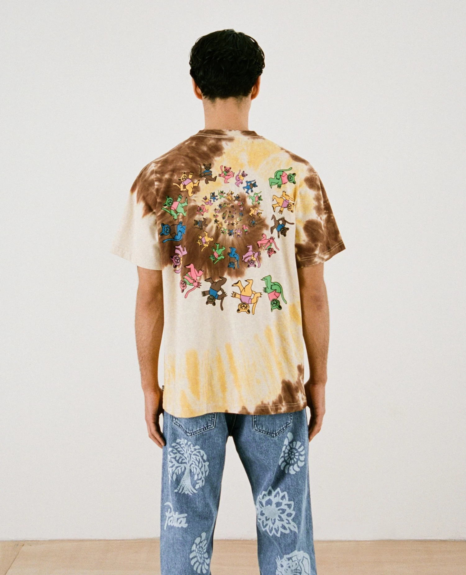 Patta Tie Dye Swirl T-Shirt (Tapioca) 3 Patta Tie Dye Swirl T-Shirt (Tapioca) - Afbeelding 3