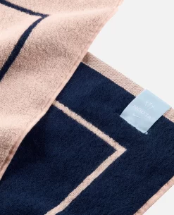 Nike X NOCTA NRG Towel (Washed Coral/Midnight Navy) -Outfit Verkoop SKU DR5274 664 2 scaled
